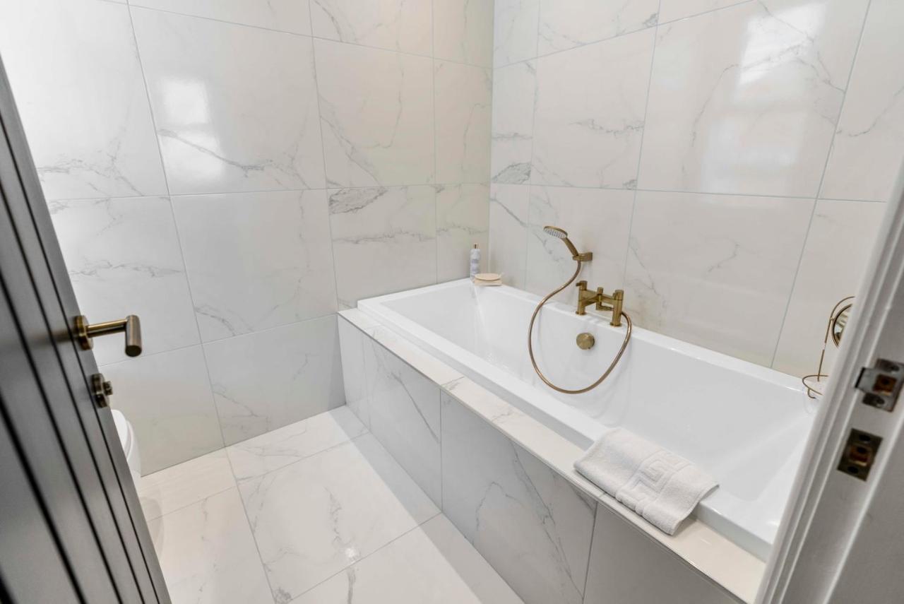 The Burlington By Stamp Sa Villa Blackpool Ngoại thất bức ảnh